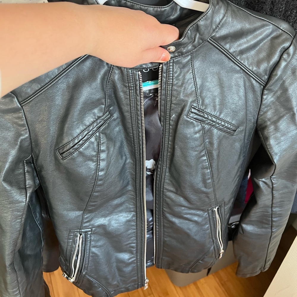 3 Guess leather jacket black ,brown,red wine like new S size